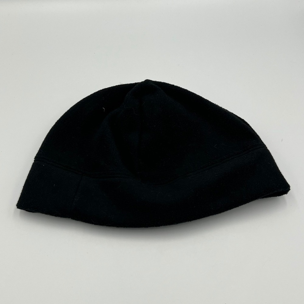 New Balance Fleece Beanie Hat Unisex OS Black Very Good Reflective Logo Warm - Picture 3 of 6